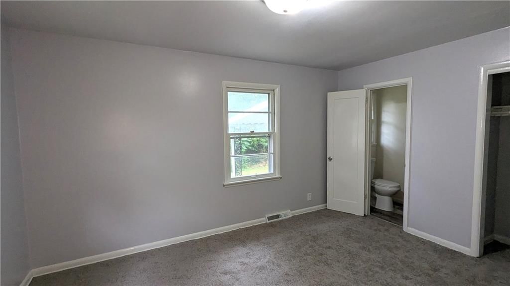 8618 Winchester Avenue — photo 26