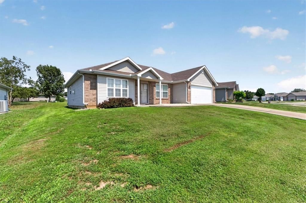1104 Carlisle Drive — photo 4