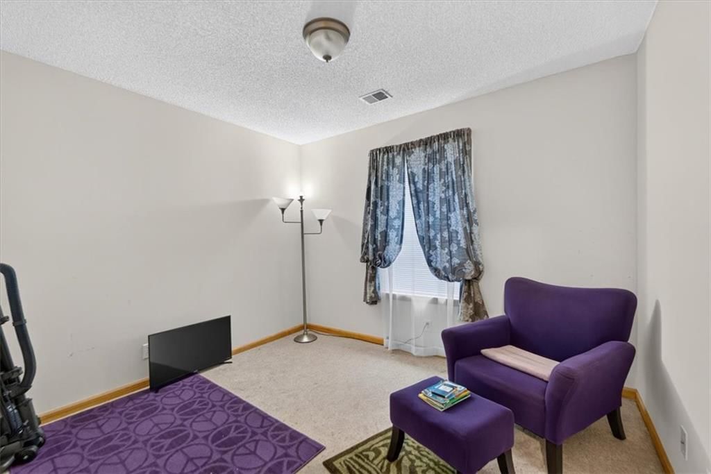 1104 Carlisle Drive — photo 34