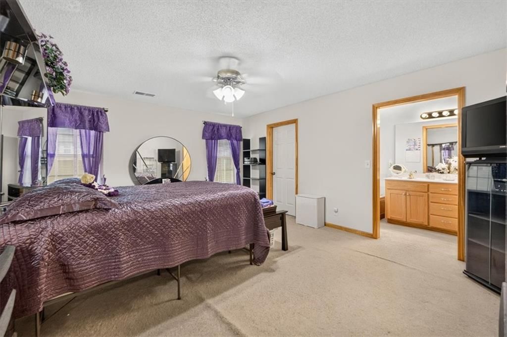 1104 Carlisle Drive — photo 38
