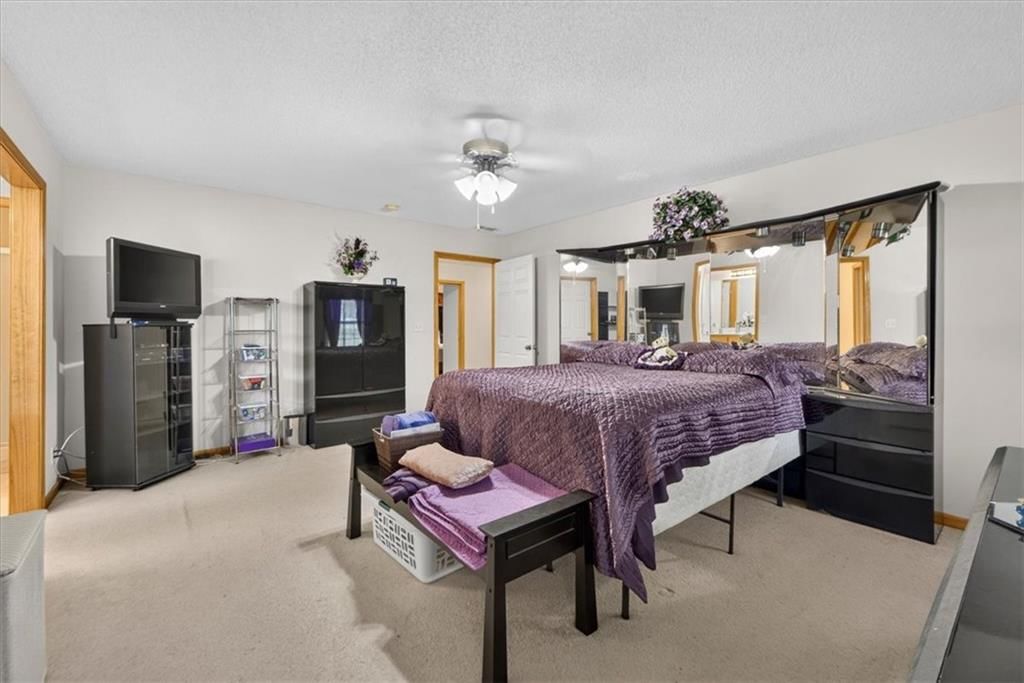 1104 Carlisle Drive — photo 40