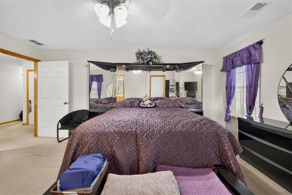 1104 Carlisle Drive — photo 42
