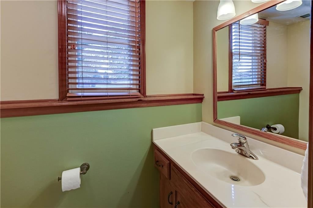 15121 Briarwood Drive — photo 22