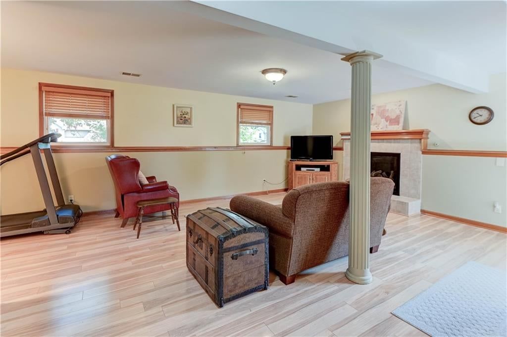 15121 Briarwood Drive — photo 24