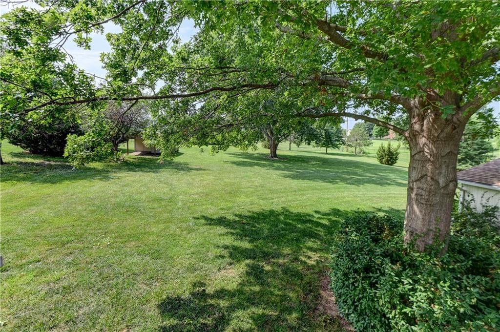 15121 Briarwood Drive — photo 28