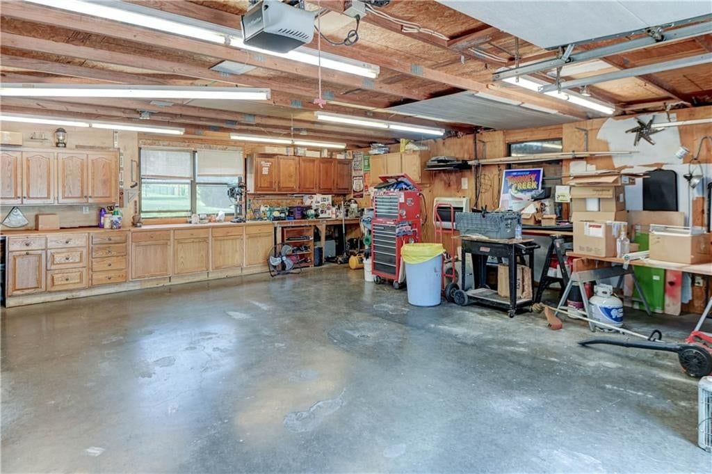 15121 Briarwood Drive — photo 32