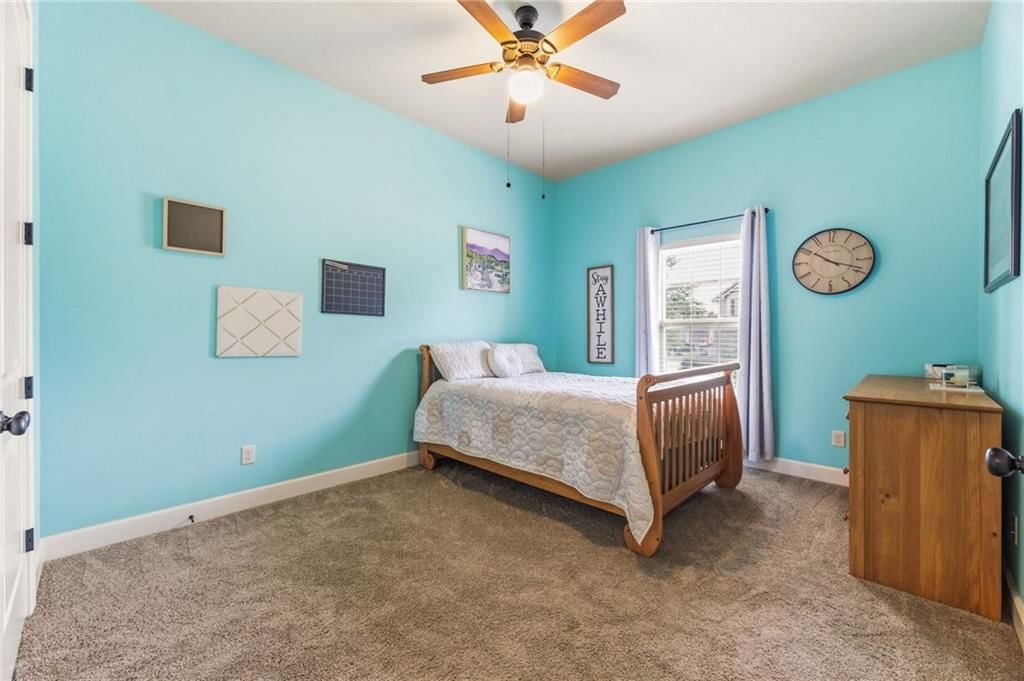 2833 NE Parkview Lane — photo 32