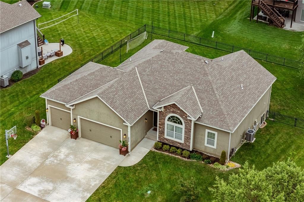 2833 NE Parkview Lane — photo 59