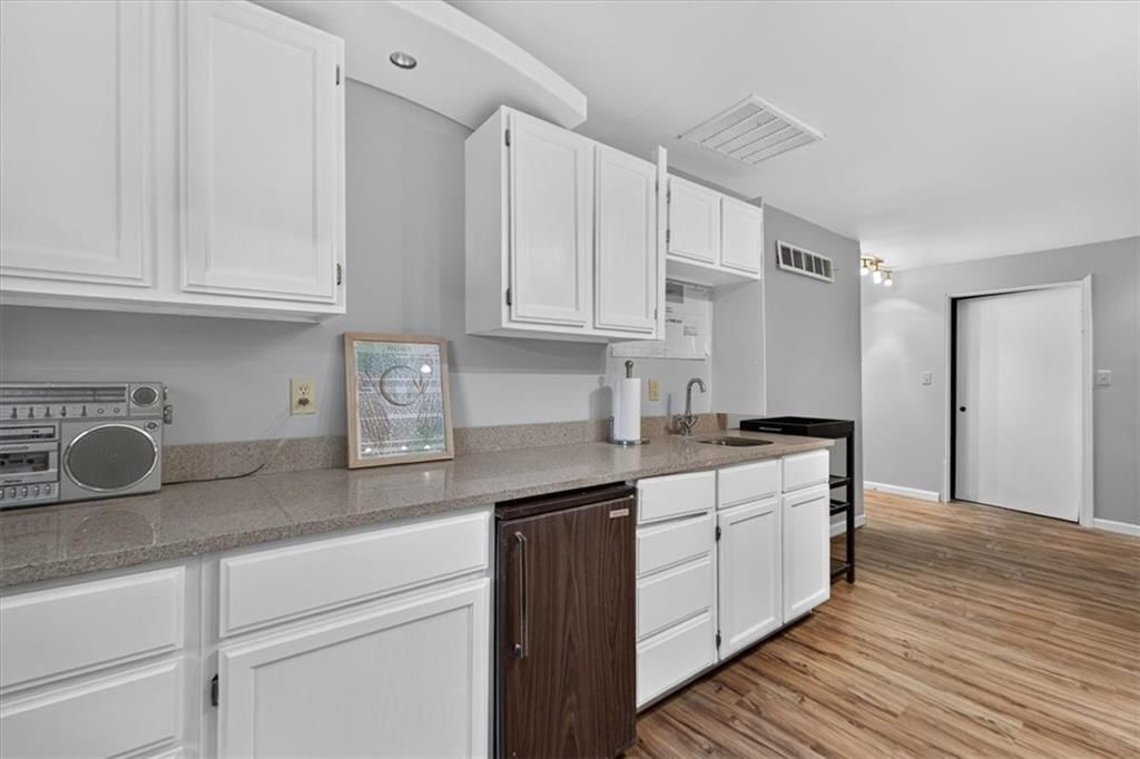 7602 Parkhill Street — photo 59