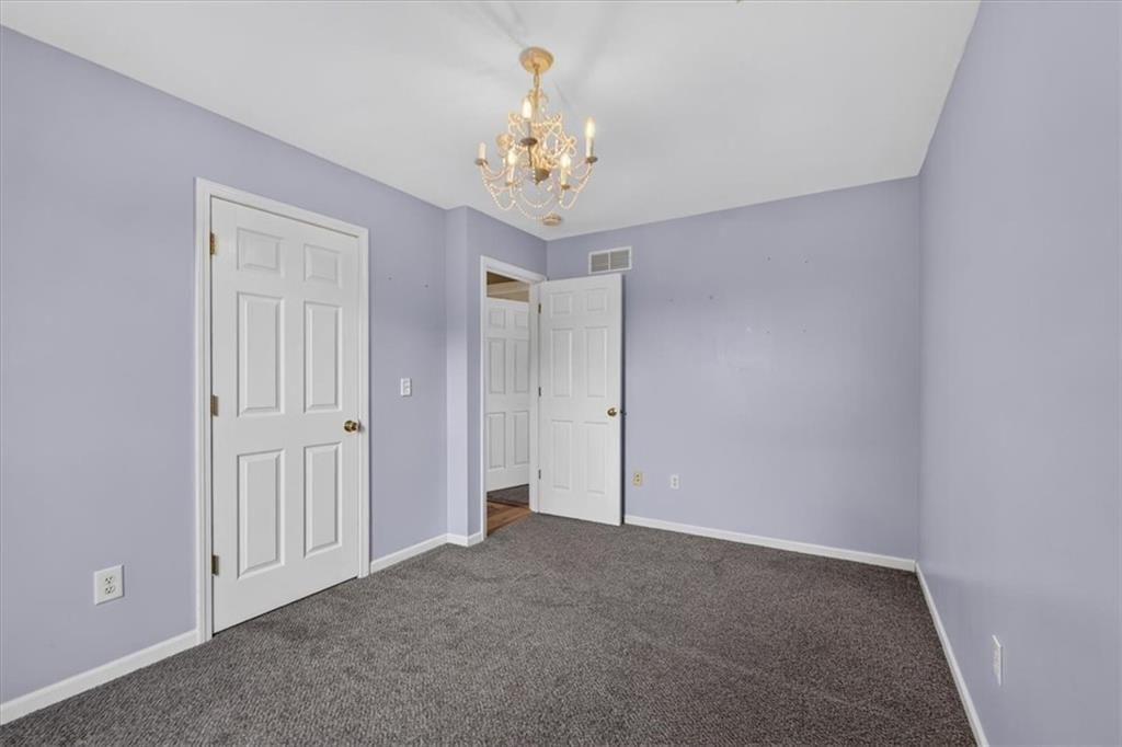 524 NE Topaz Drive — photo 23
