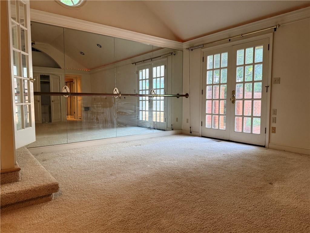 735 Sunset Drive — photo 5