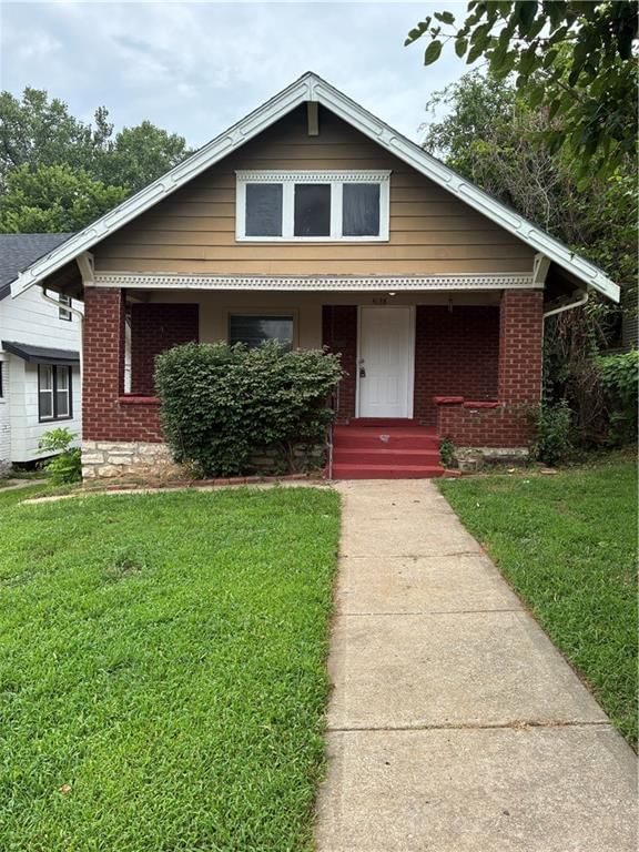 4138 College Avenue — photo 1