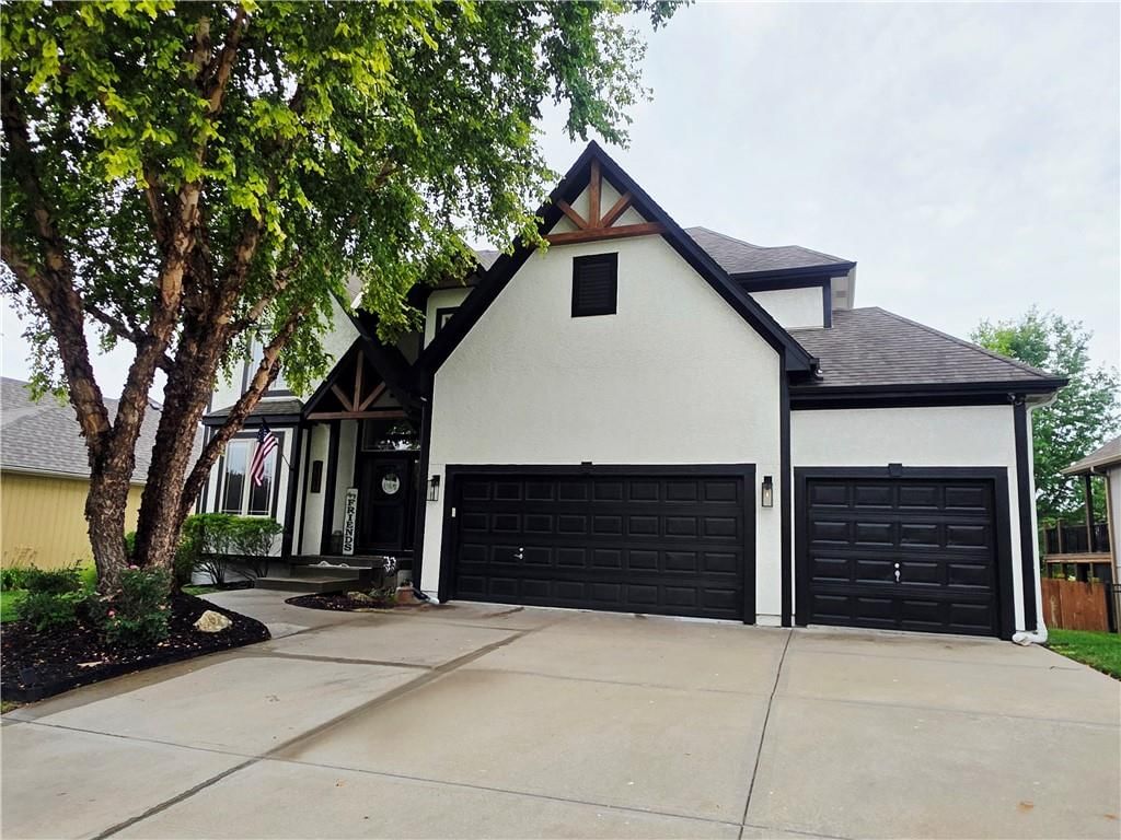 2297 W Cothrell Street — photo 1