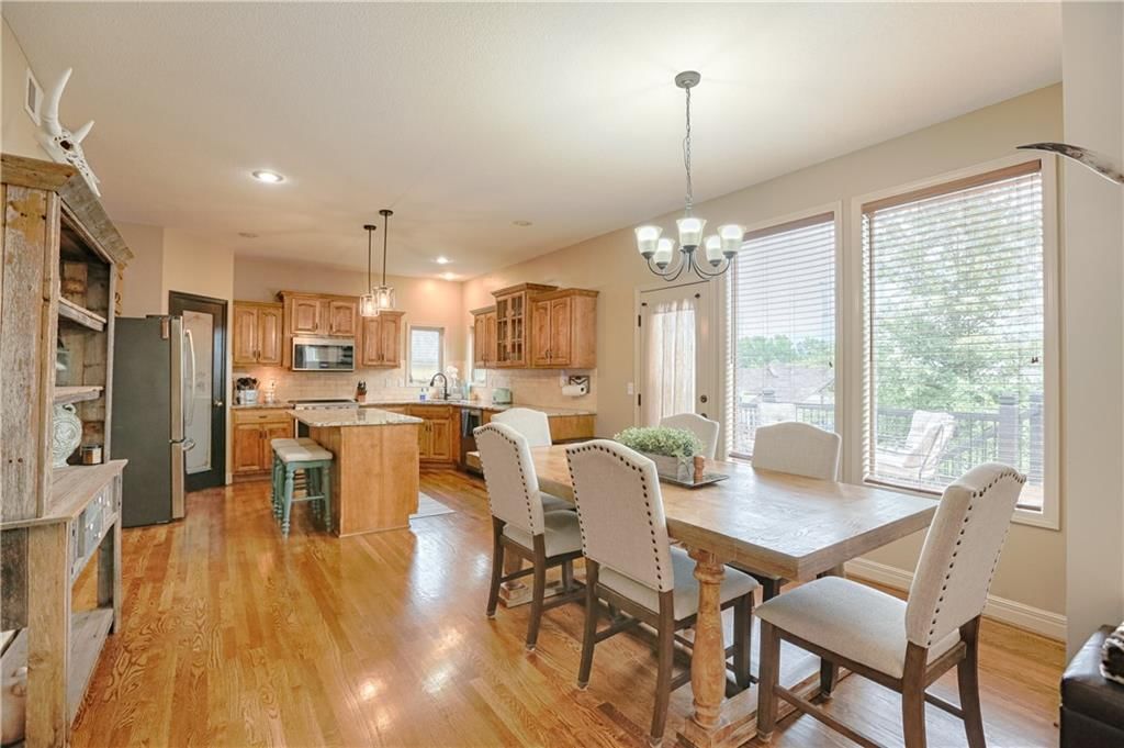 2297 W Cothrell Street — photo 7