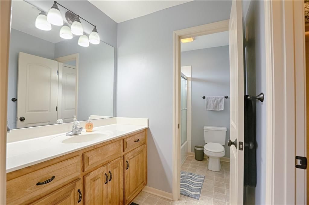2297 W Cothrell Street — photo 30
