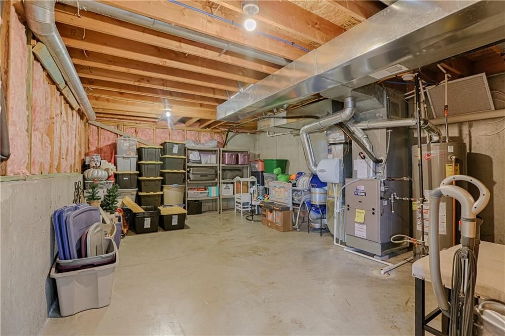 2297 W Cothrell Street — photo 38