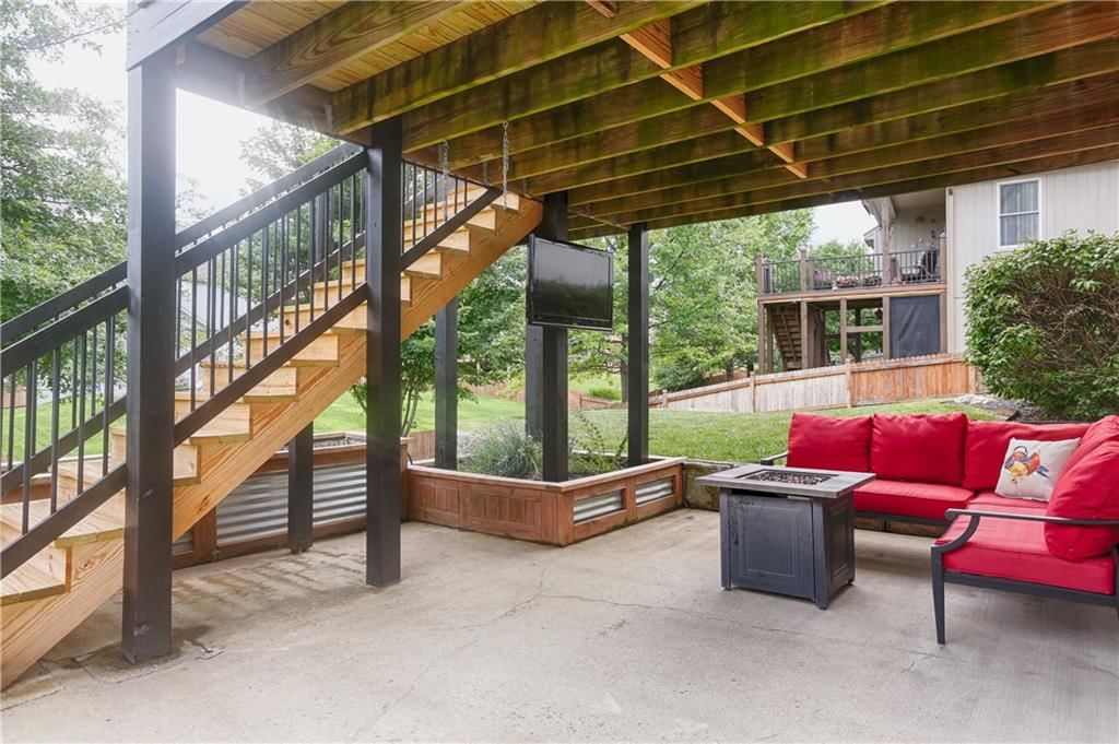 2297 W Cothrell Street — photo 40