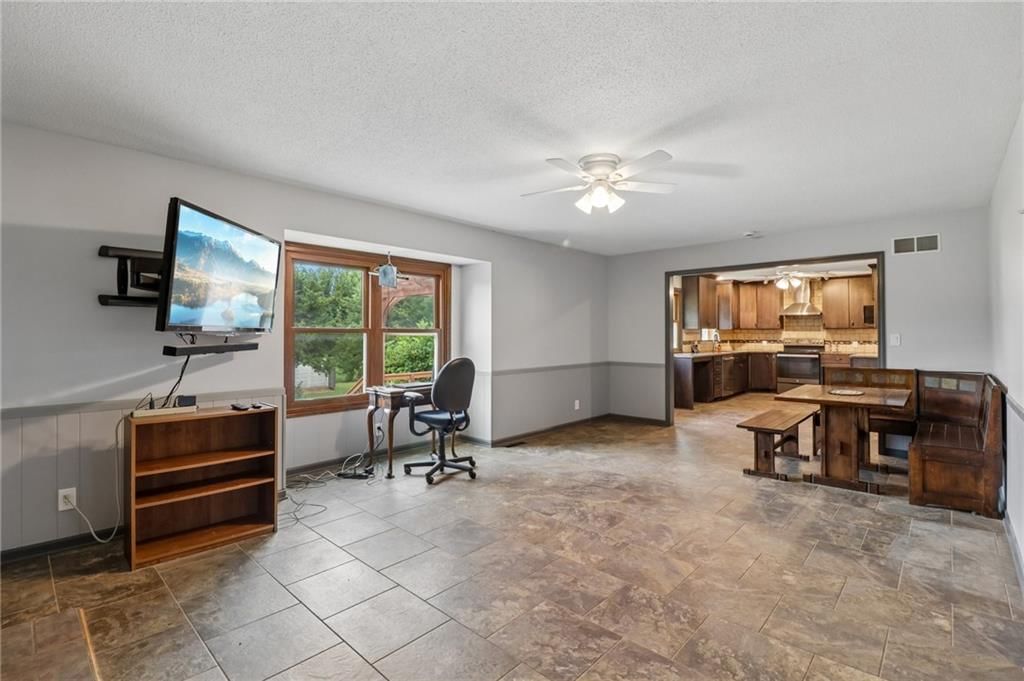 18591 Cantrell Road — photo 3