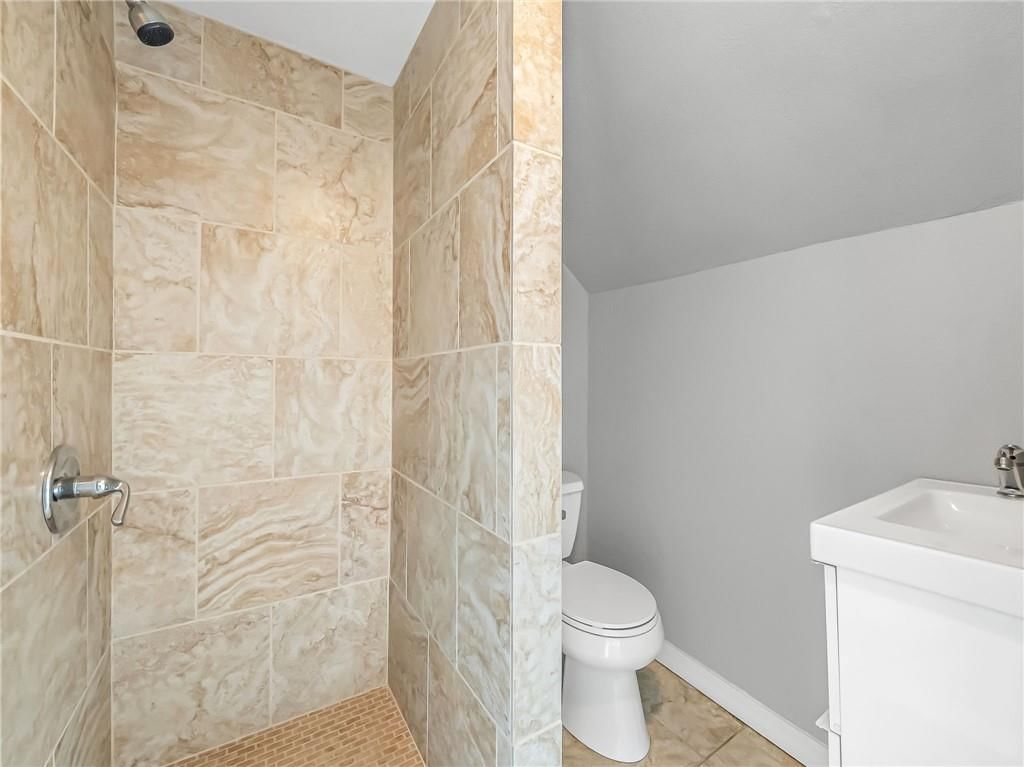 2606 CAMPBELL Street — photo 19