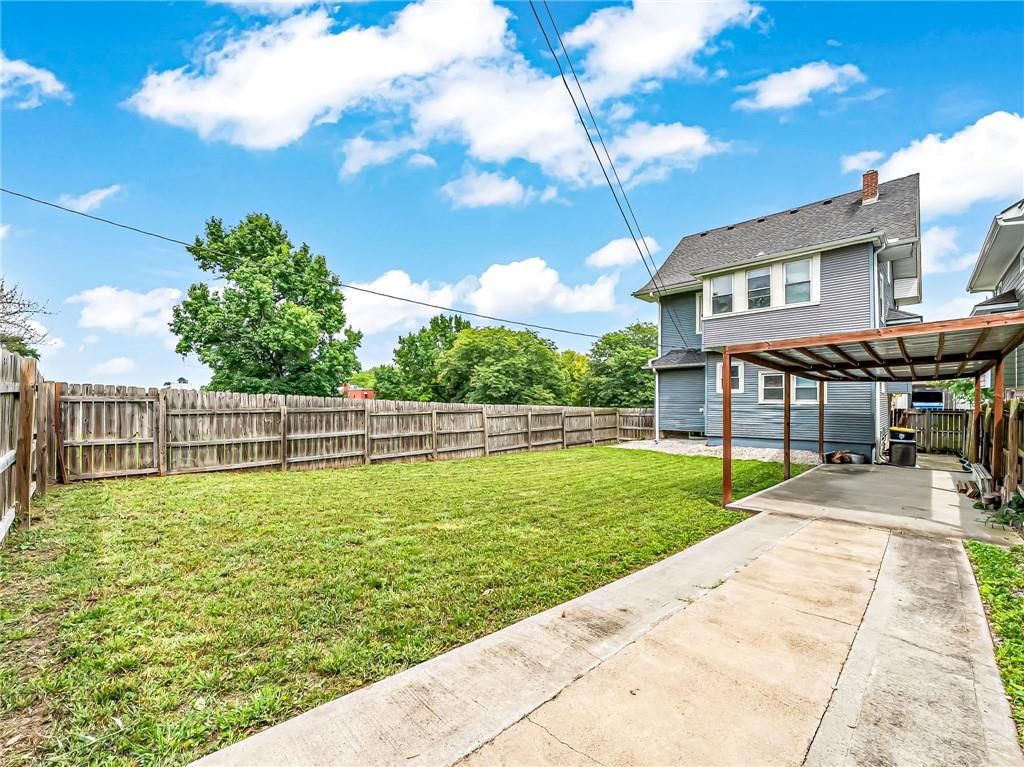 2606 CAMPBELL Street — photo 22
