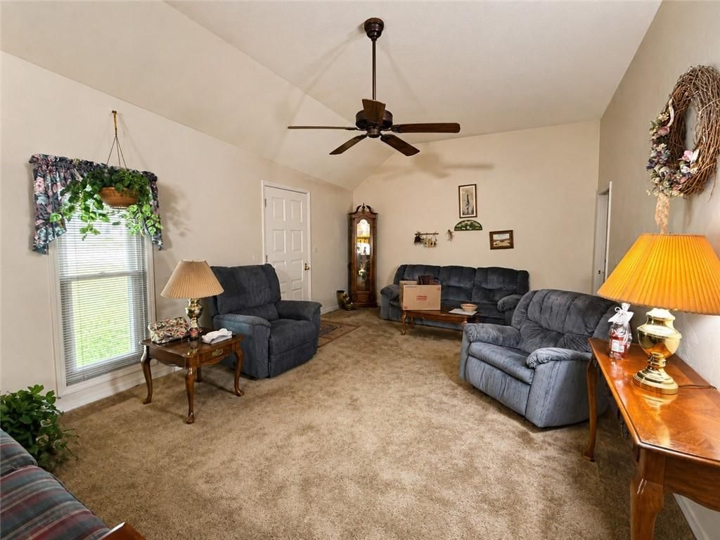 2209 S Ellison way — photo 7