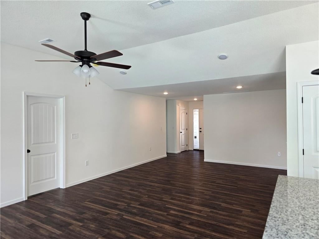 1602 Bluestem Drive — photo 20