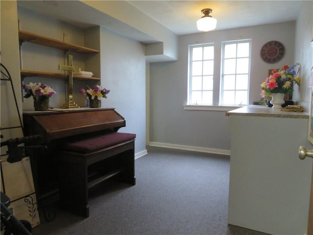 302 E Peoria Street — photo 10