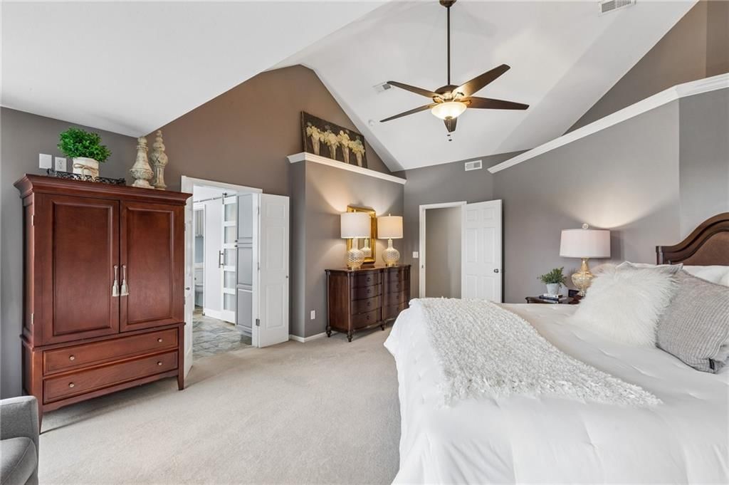 5619 Theden Street — photo 29