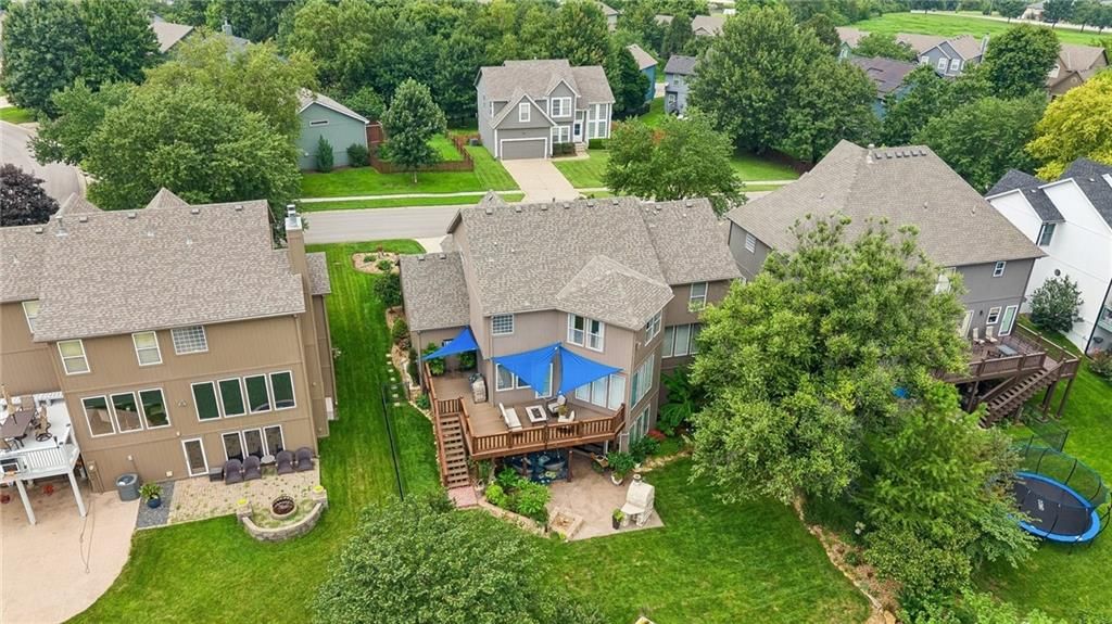 5619 Theden Street — photo 65