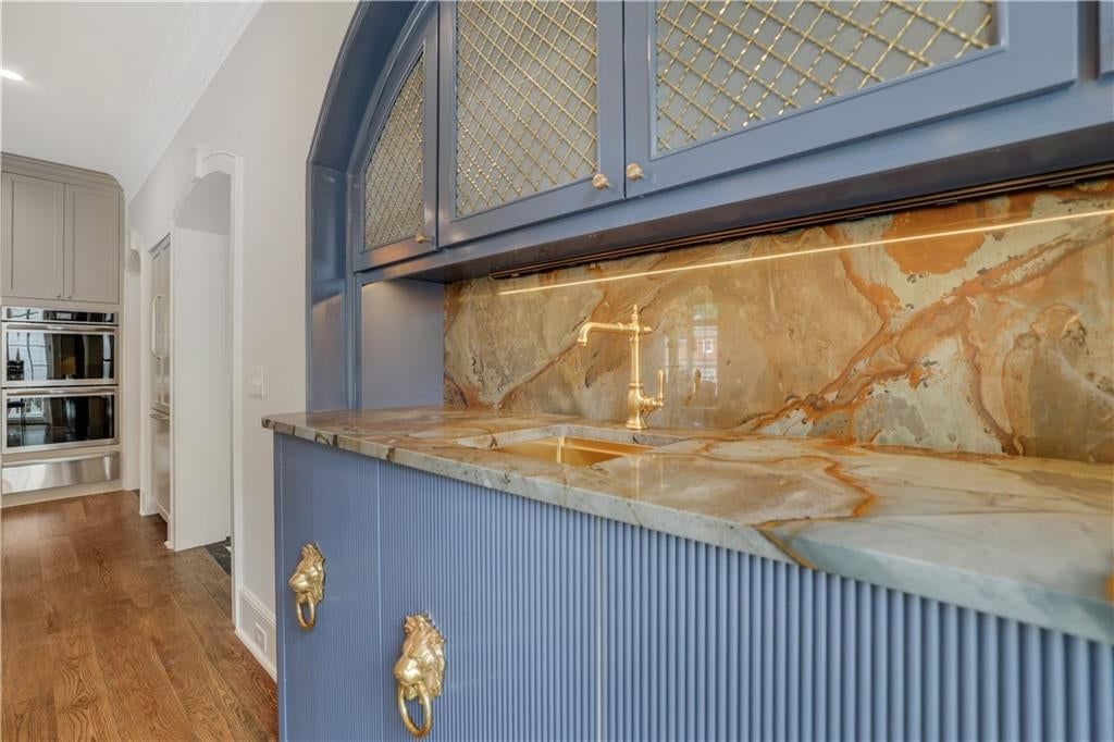 6748 Fontana Street — photo 16