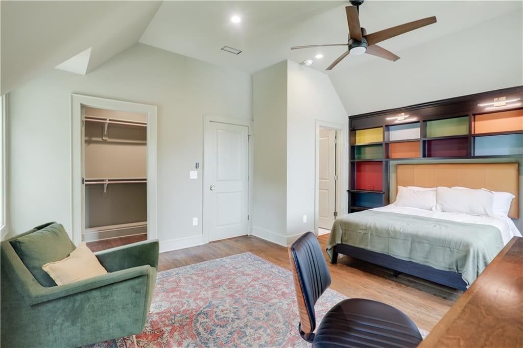 6748 Fontana Street — photo 32