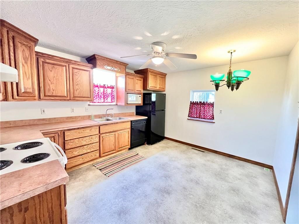 1309 Irving Street — photo 10