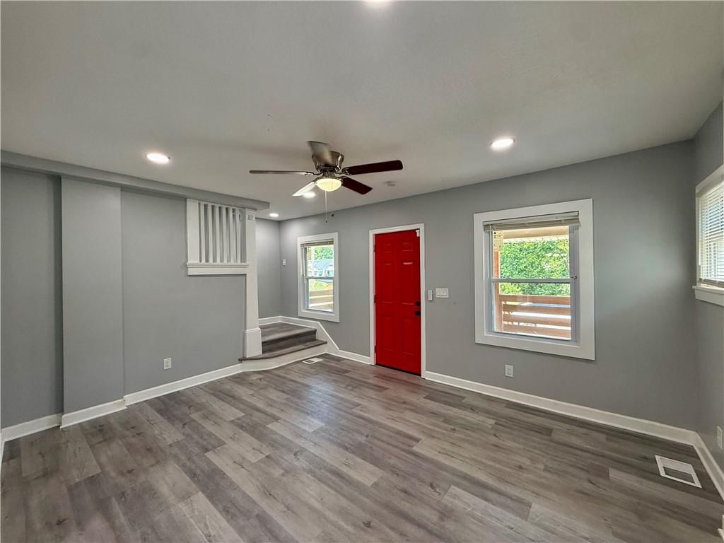 2809 E 39th Street — photo 11