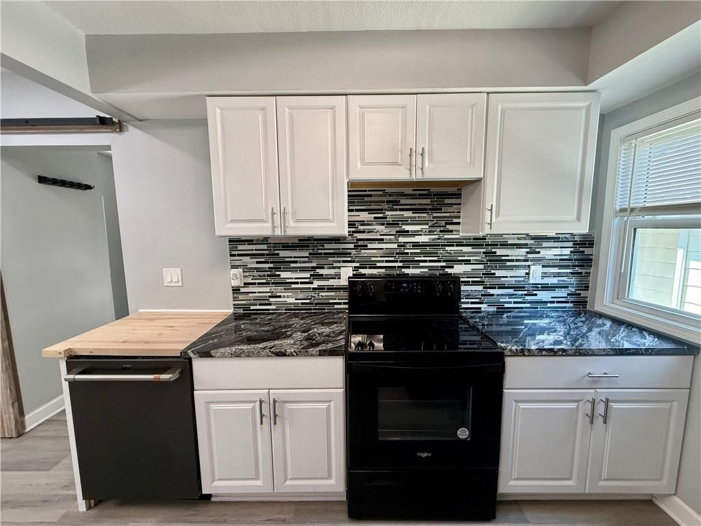 2809 E 39th Street — photo 17
