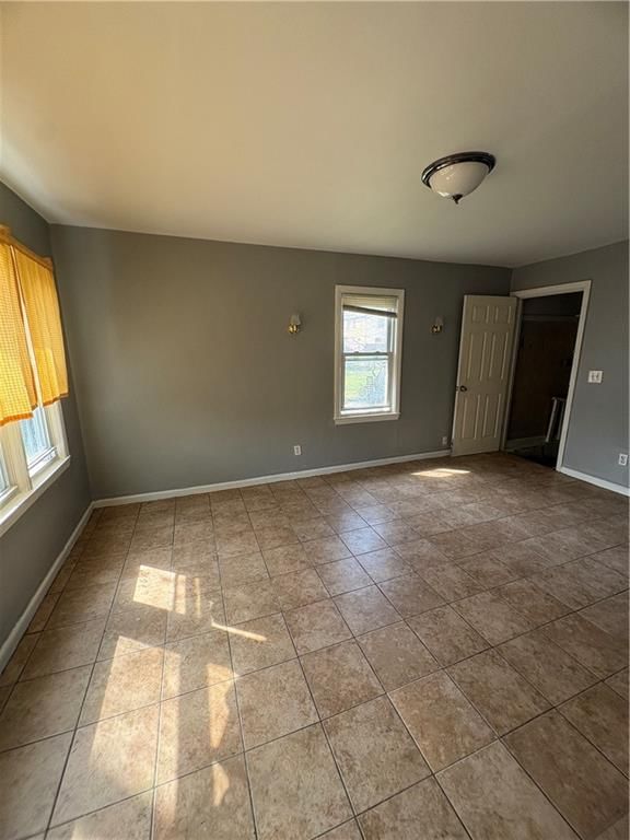 452 Donnelly Avenue — photo 16
