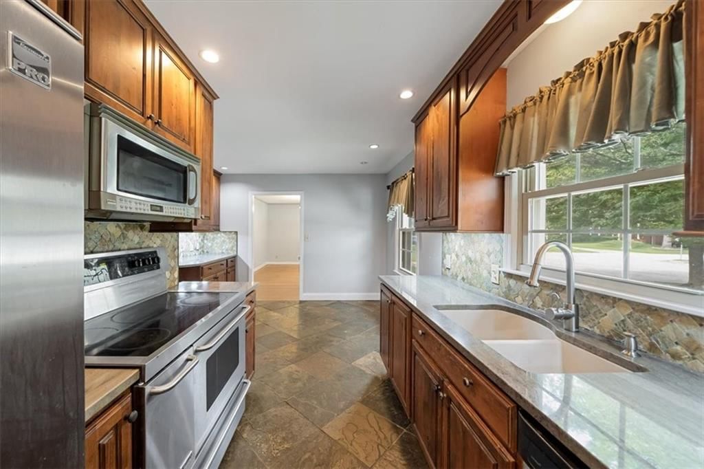 3826 S Summit Ridge Drive — photo 12