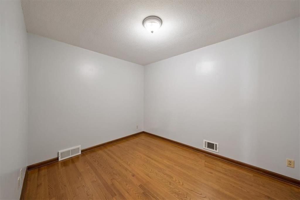 3826 S Summit Ridge Drive — photo 17