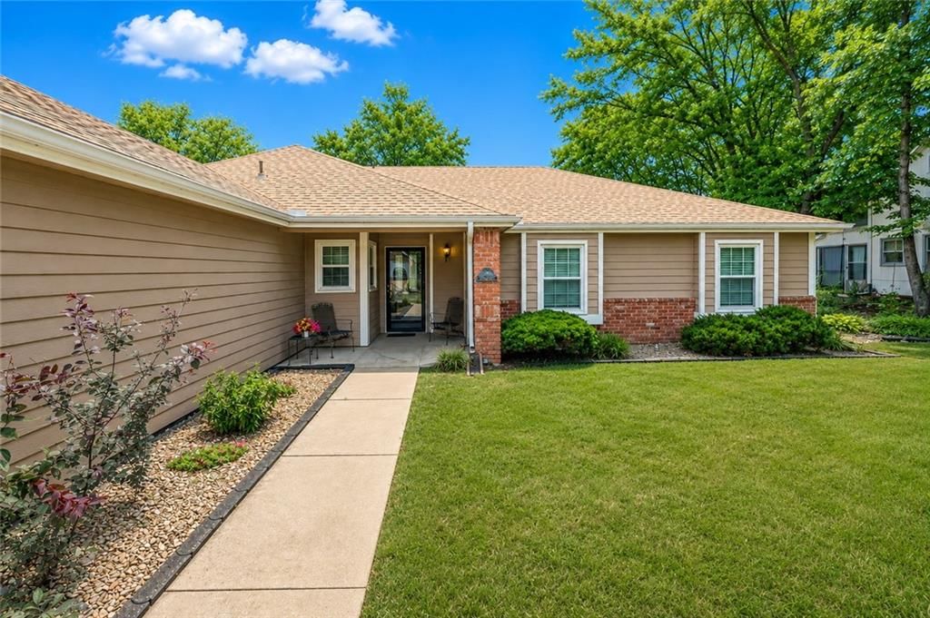 3916 Stetson Drive — photo 2