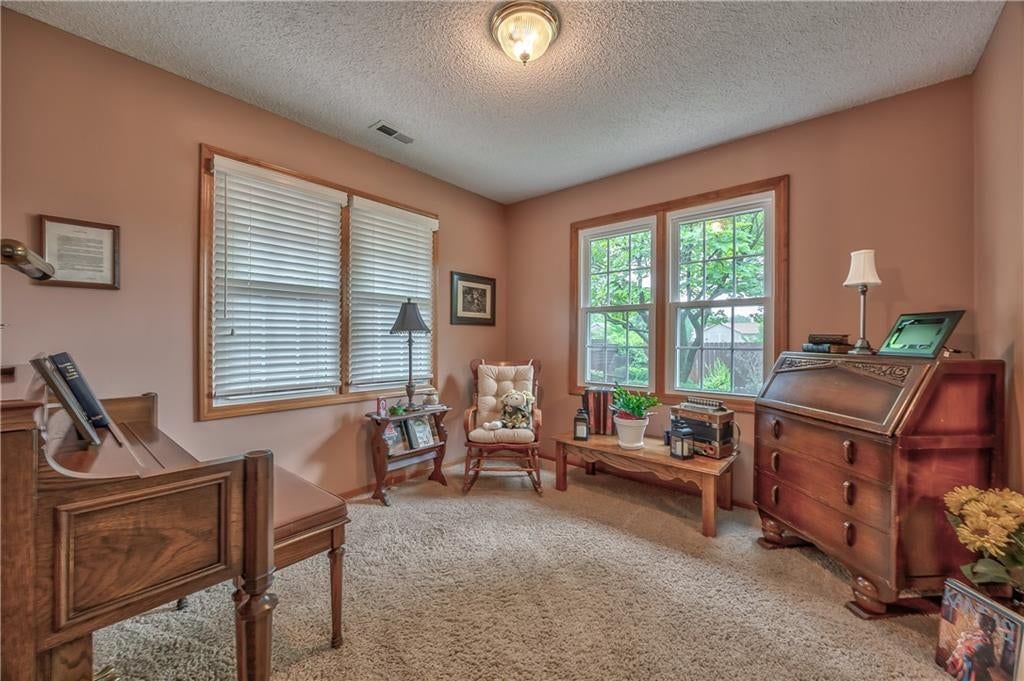 3916 Stetson Drive — photo 5
