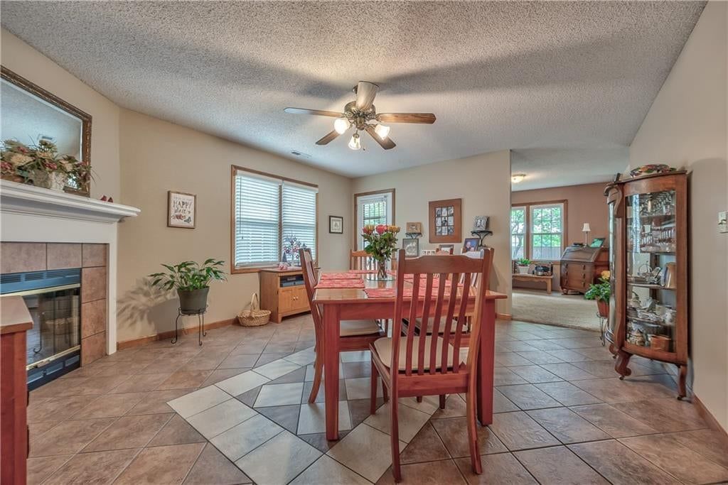 3916 Stetson Drive — photo 7