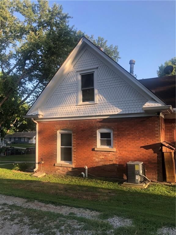 534 S Huttig Avenue — photo 4