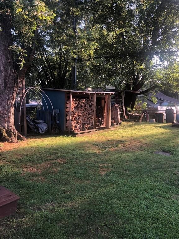 534 S Huttig Avenue — photo 6