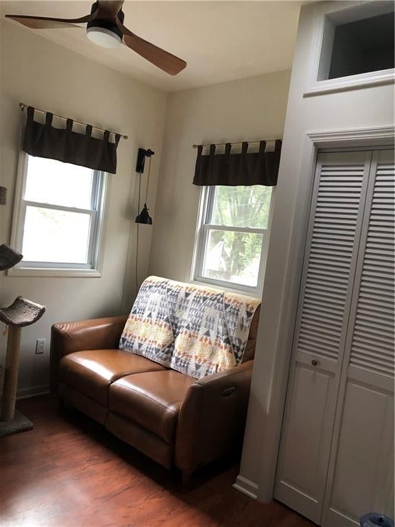 534 S Huttig Avenue — photo 55