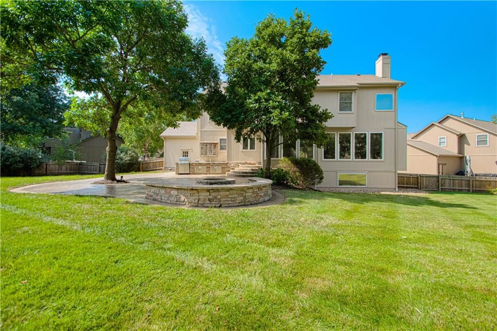 22306 W 51st Terrace — photo 5