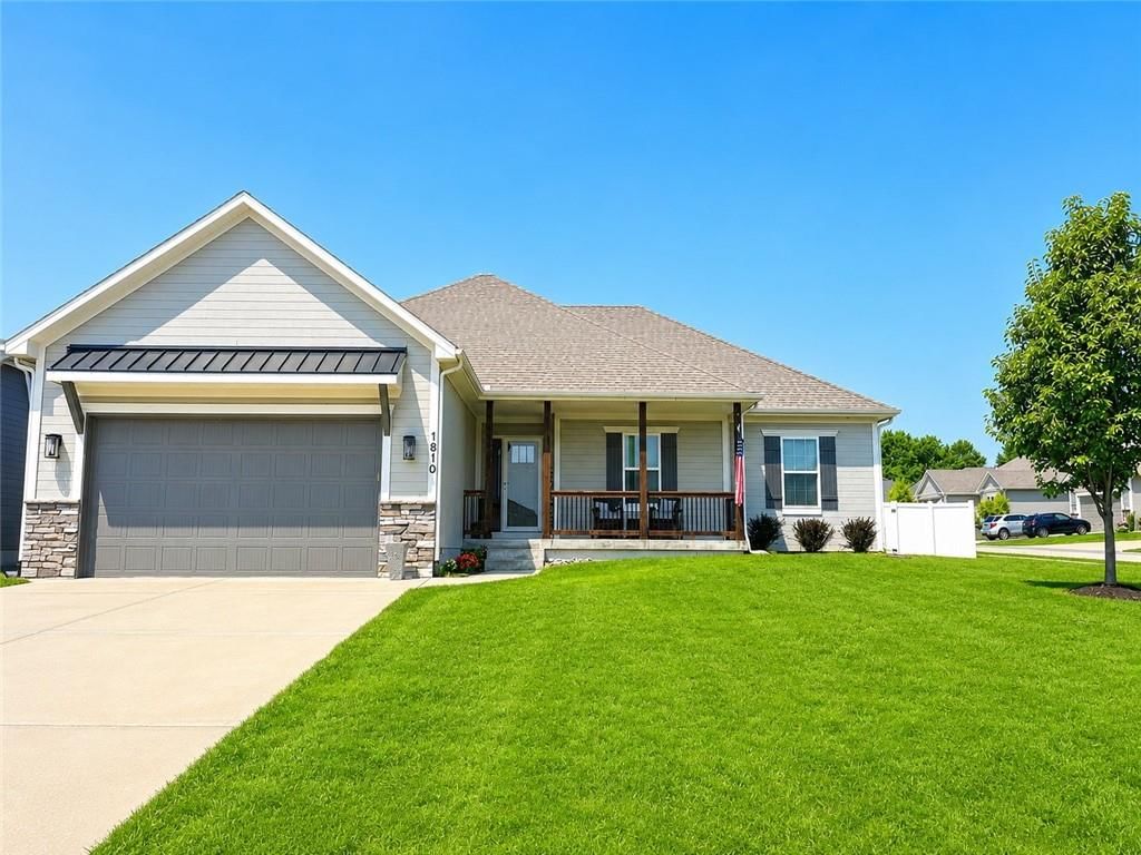 1810 NW Madi Court — photo 1