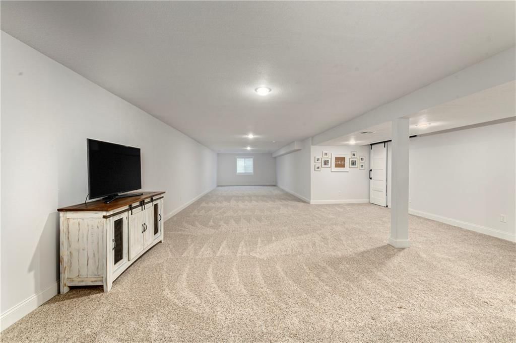 1810 NW Madi Court — photo 20