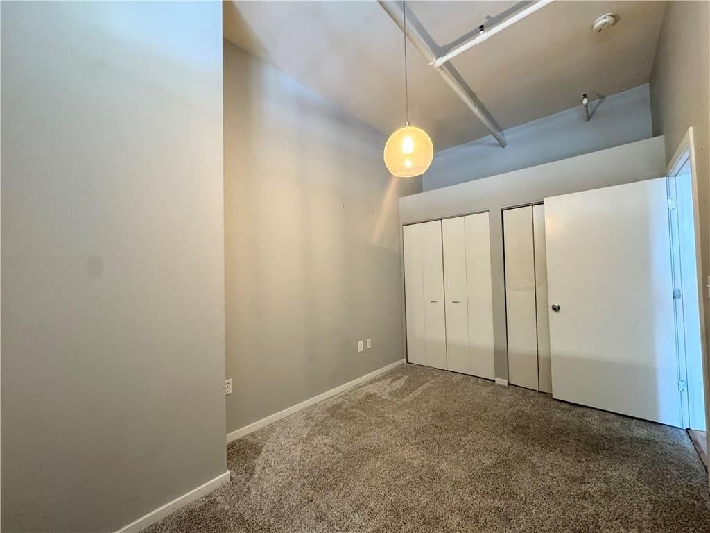 Photo 12 of 14 - 2015 Grand #425 Boulevard #425, Kansas City, MO 64108