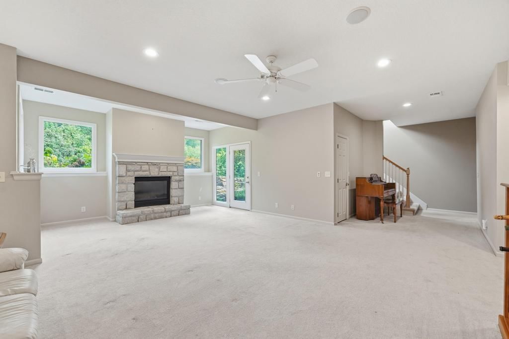 12533 Knox Street — photo 32
