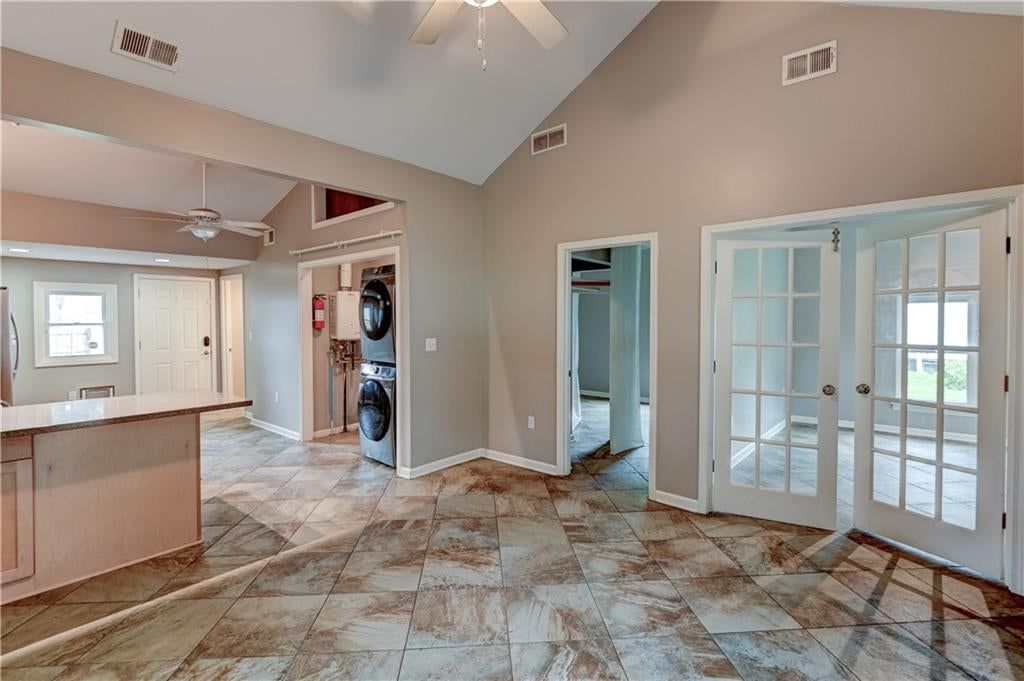 445 S Chestnut Street — photo 16