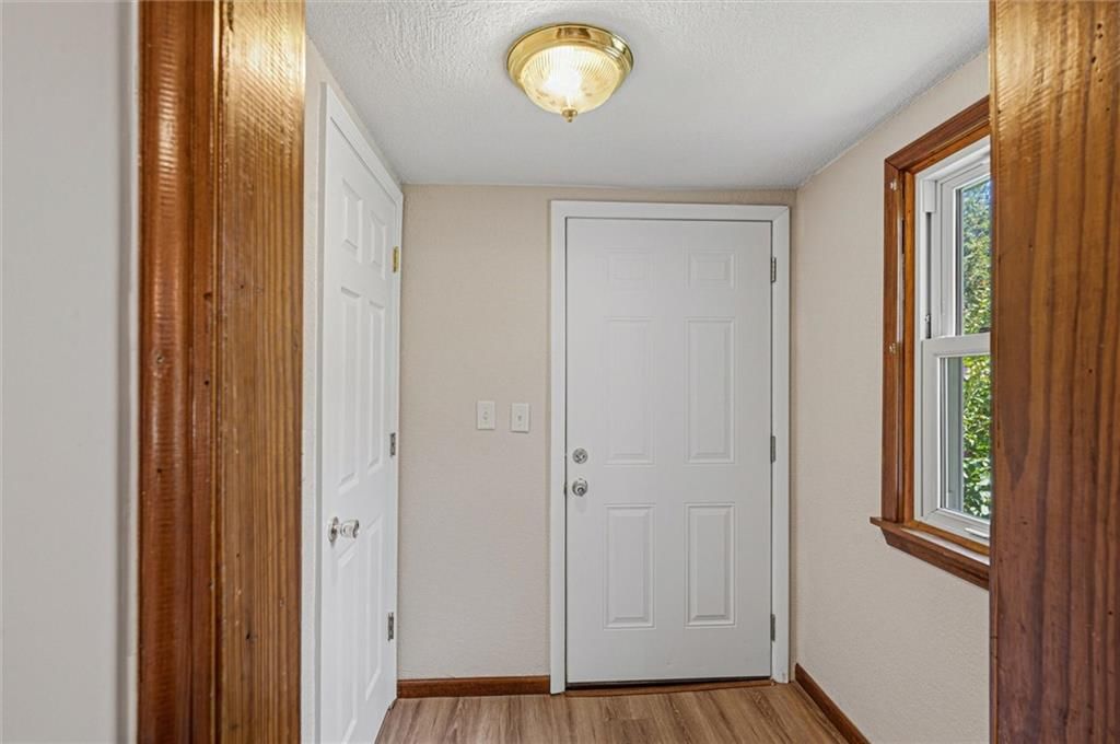 201 Spruce Street — photo 10